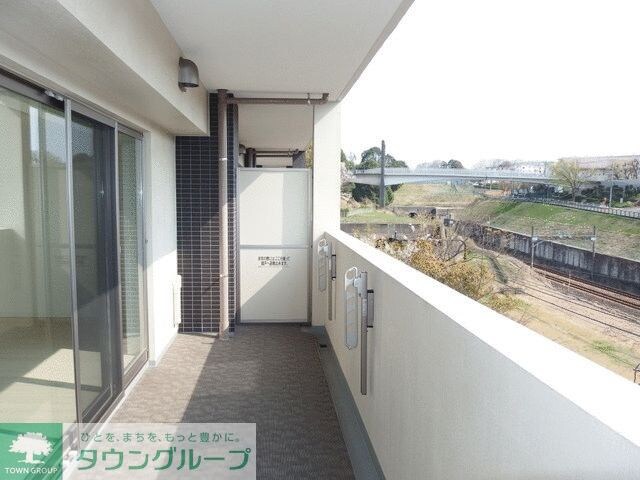 プレシス多摩永山レヴィエの物件内観写真