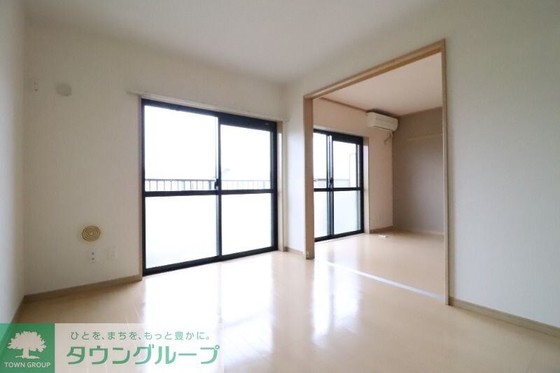 しゃんぐりらひる の物件内観写真