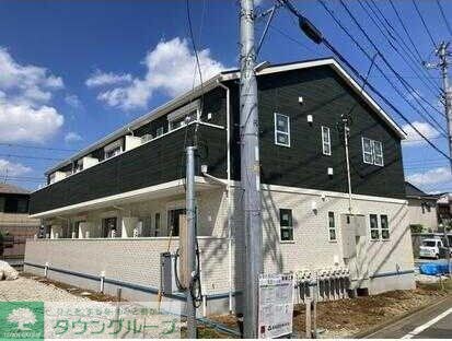 クローバーコートの物件外観写真