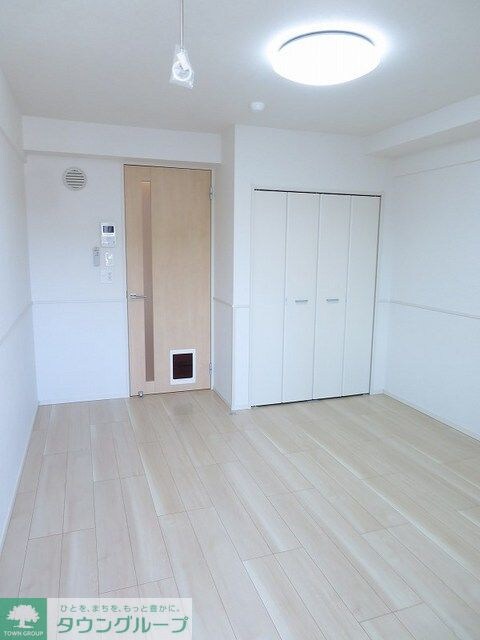 ニューグラストップIIの物件内観写真