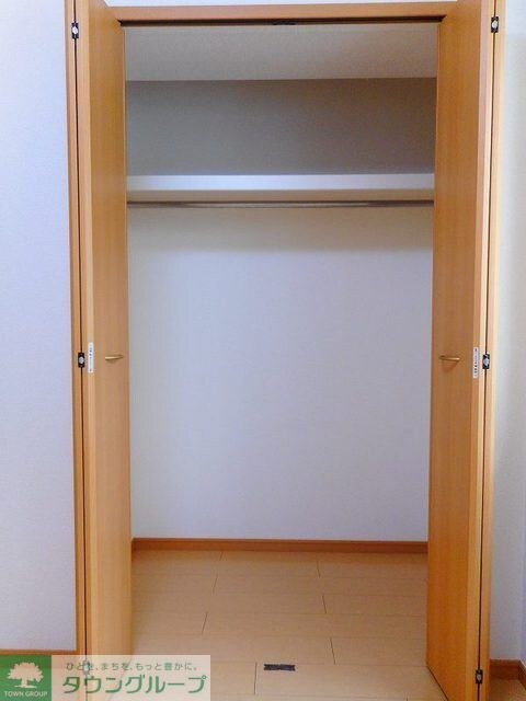 シンフォニーNAKANOIの物件内観写真