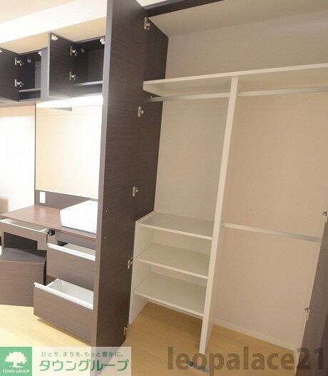 レオネクストフロレゾンBの物件内観写真