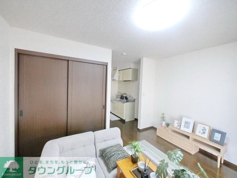 ぺルレ IIの物件内観写真