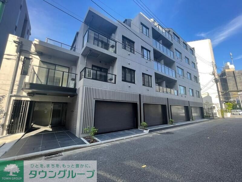 ルミーク千歳船橋の物件外観写真