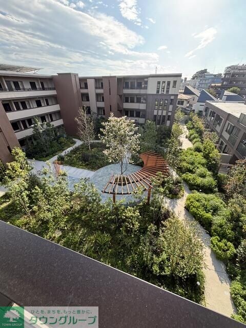 アトラスシティ千歳烏山グランスイート 杜ノ棟の物件内観写真