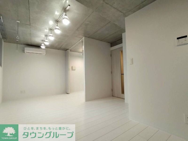 Fons Lucis Izumiの物件内観写真