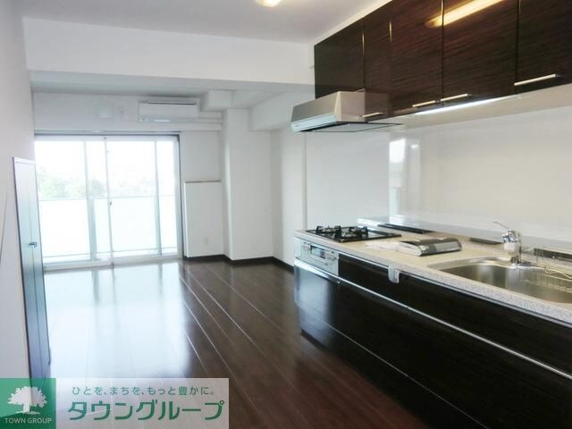 シャトレセリシエの物件内観写真