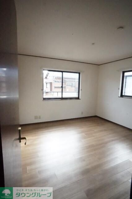 春川邸の物件内観写真