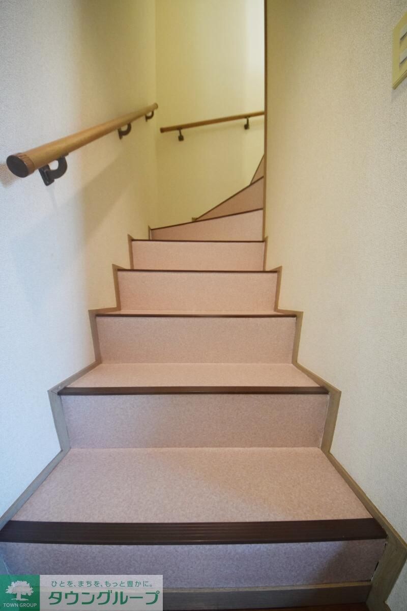 ブリージングタウン百草園の物件内観写真