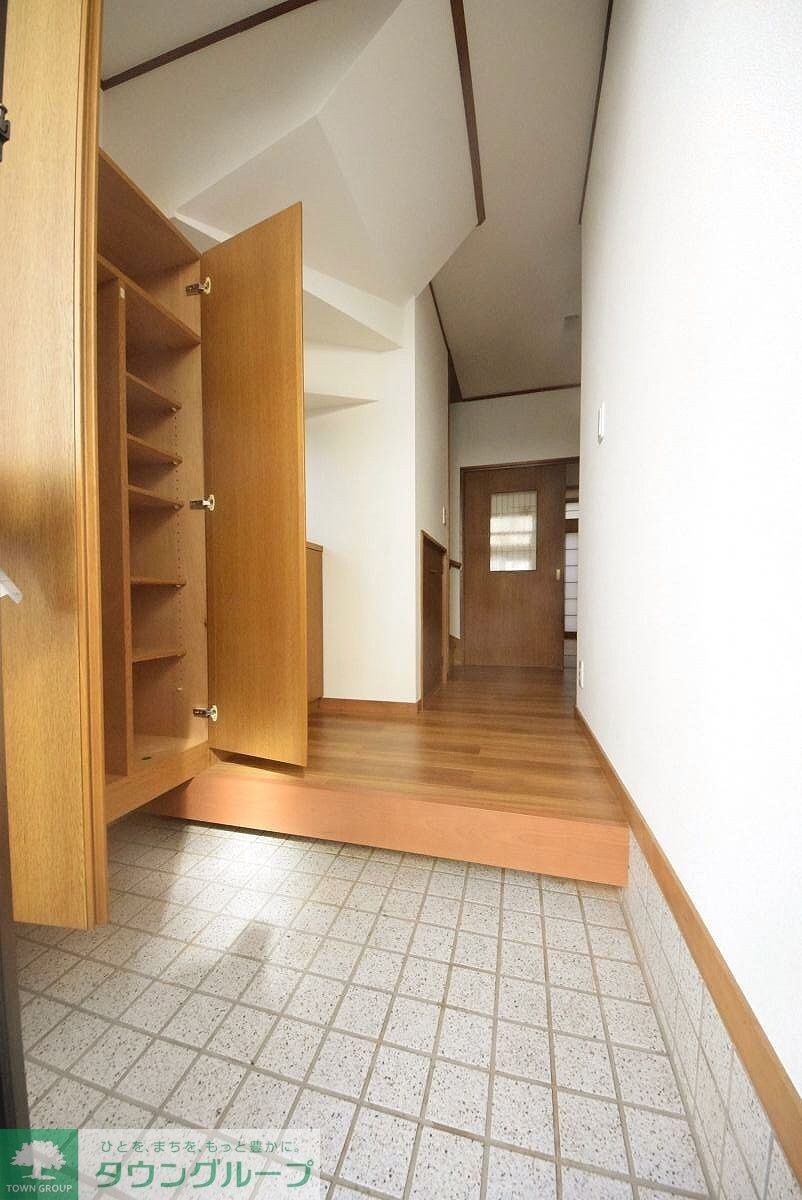 戸倉2丁目貸家の物件内観写真