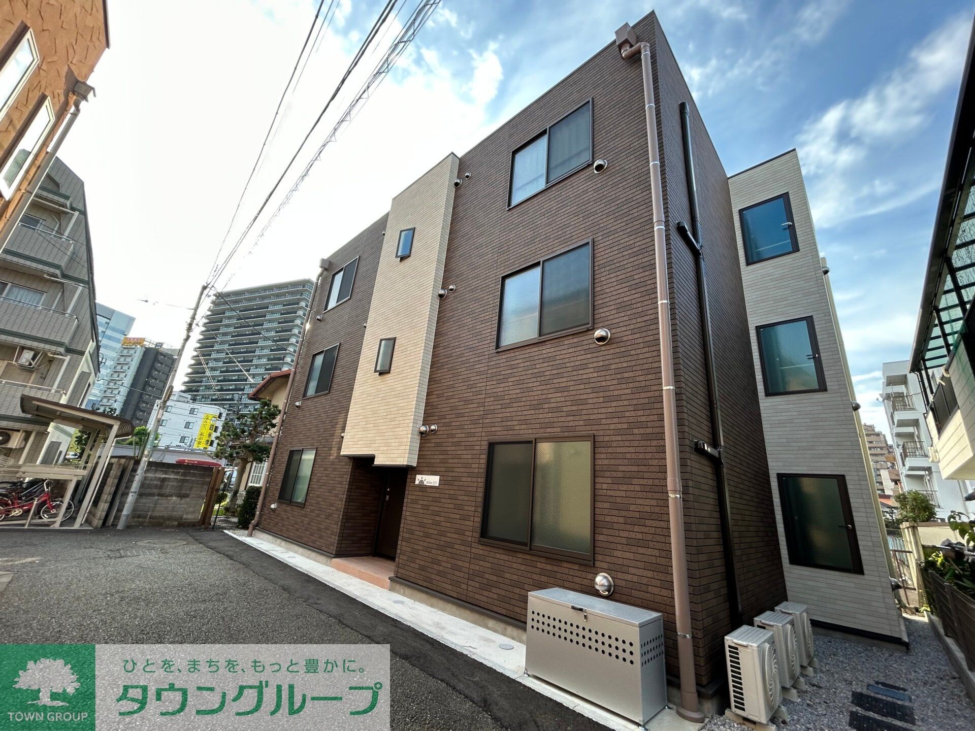 Alba立川の物件外観写真