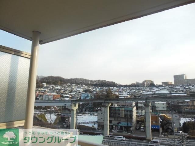 ライオンズマンション多摩動物公園の物件内観写真