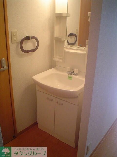 ドルフ国立の物件内観写真