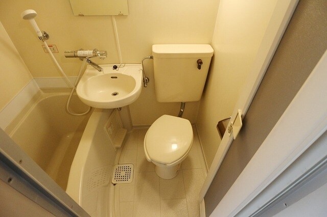 クリスタルグローブの物件内観写真