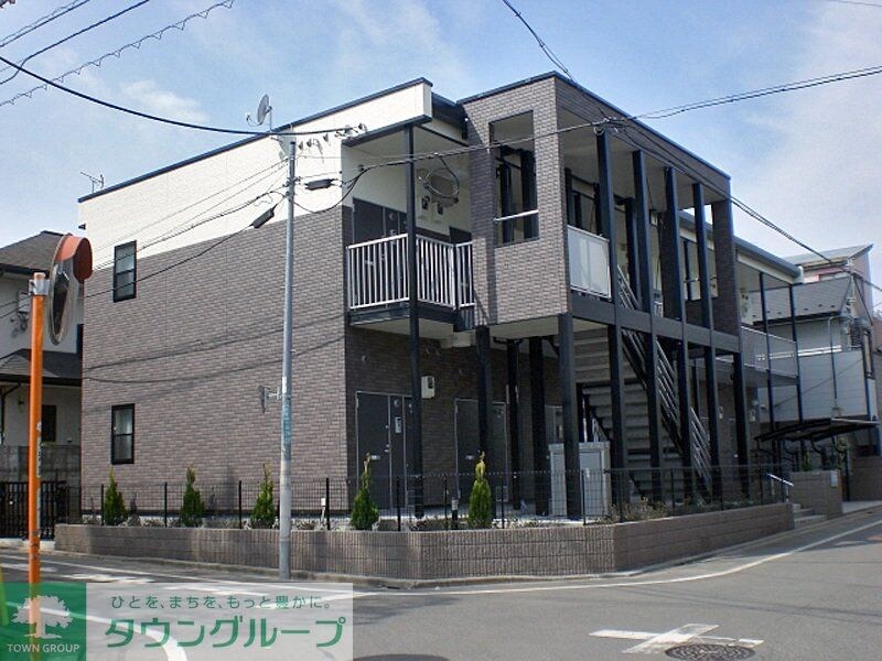 レオパレス経堂の物件外観写真