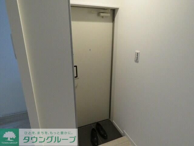 成城9丁目タウンハウスの物件内観写真