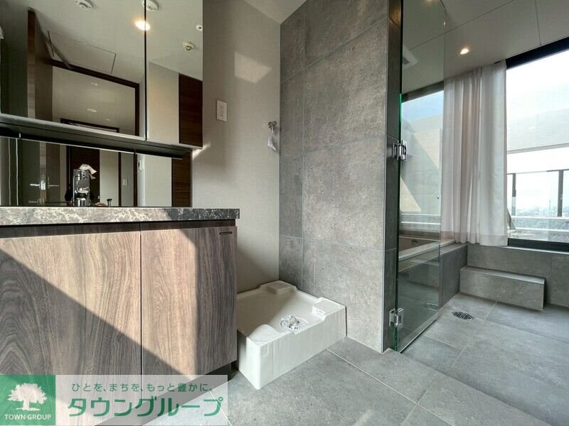 ルミーク三軒茶屋の物件内観写真