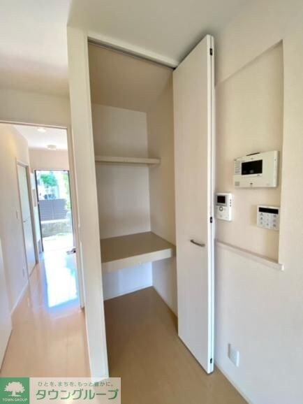 ReveurConstellation II番館の物件内観写真