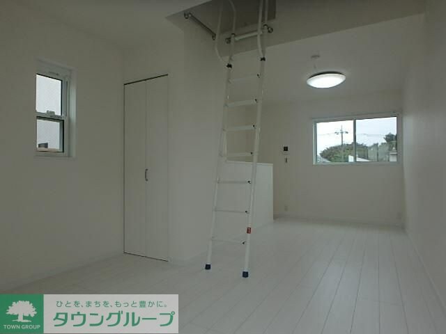 砧四丁目メゾネットの物件内観写真