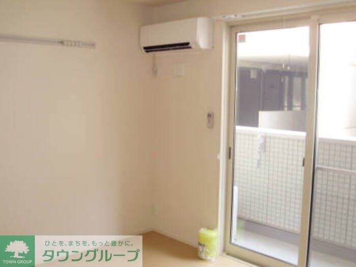 フラット明大前の物件内観写真