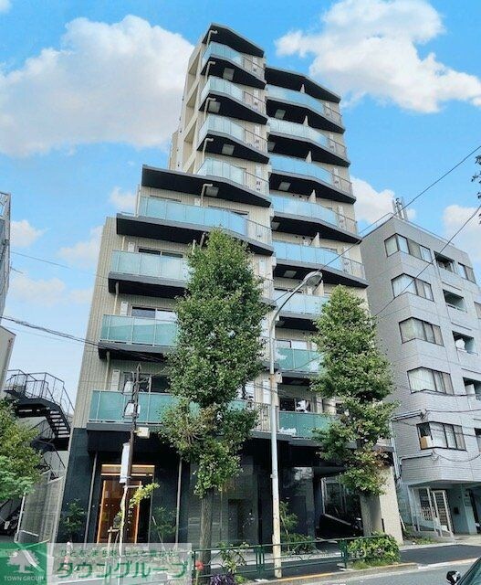 ステージファースト駒沢公園通りの物件外観写真