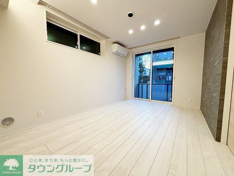 ベレオ三軒茶屋の物件内観写真