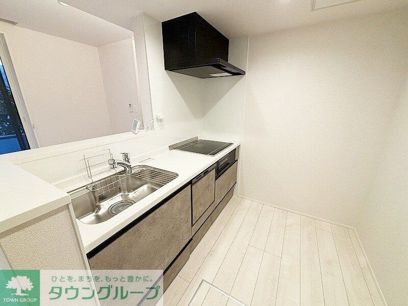 ベレオ三軒茶屋の物件内観写真