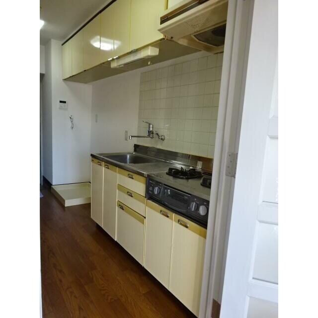 カームマンション明神町の物件内観写真