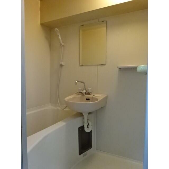 カームマンション明神町の物件内観写真