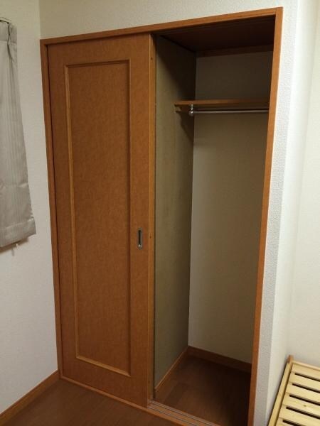 レオパレスイースト浅川の物件内観写真