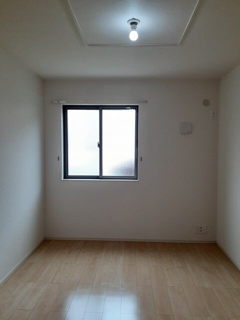 クレメント・IIの物件内観写真