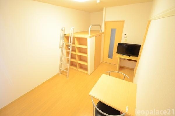 レオパレスYOSHIKOの物件内観写真