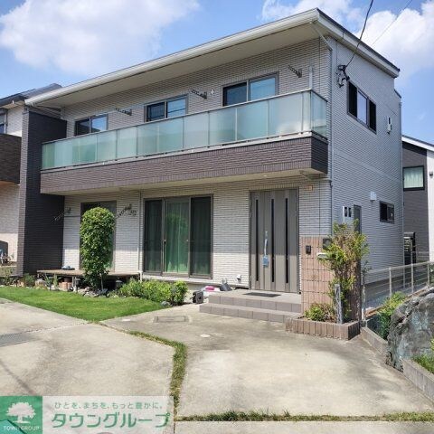 片倉町戸建の物件外観写真