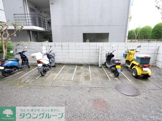 マドレーヌ子安町の物件内観写真