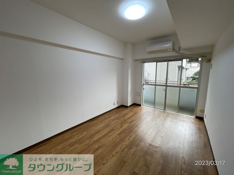 マドレーヌ子安町の物件内観写真