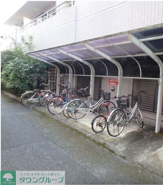 Queens Academiaの物件内観写真