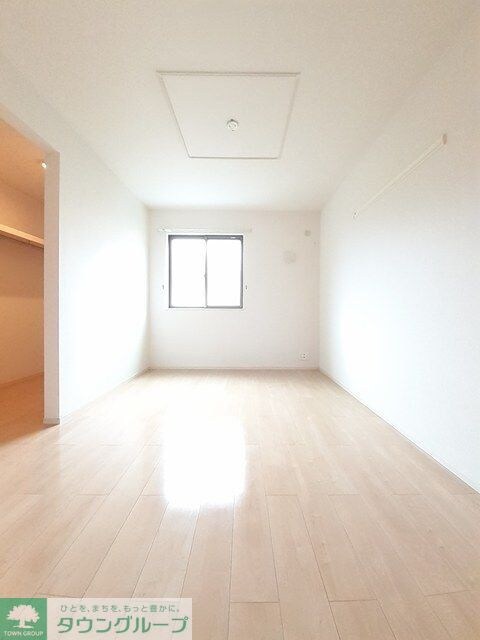 クレメント・IIの物件内観写真