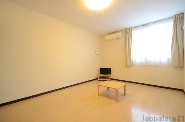 レオネクストアーミリージュの物件内観写真