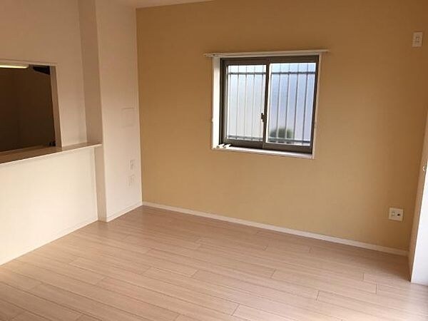 ラ・ロンディーネの物件内観写真