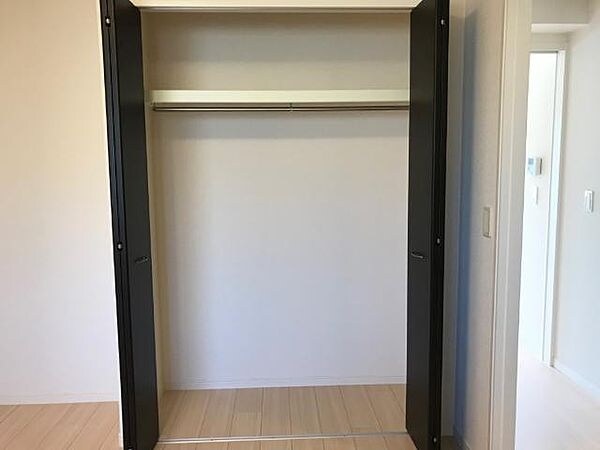 ラ・ロンディーネの物件内観写真