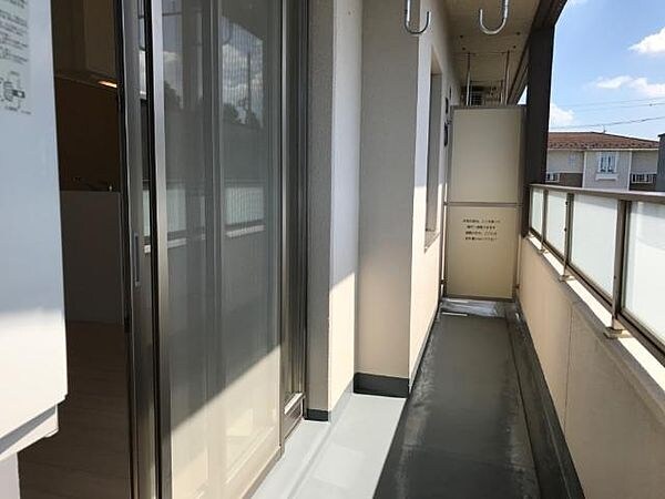 ラ・ロンディーネの物件内観写真