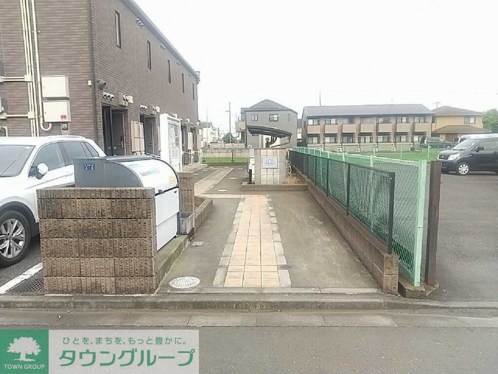 レオネクストスィングアイランドの物件内観写真