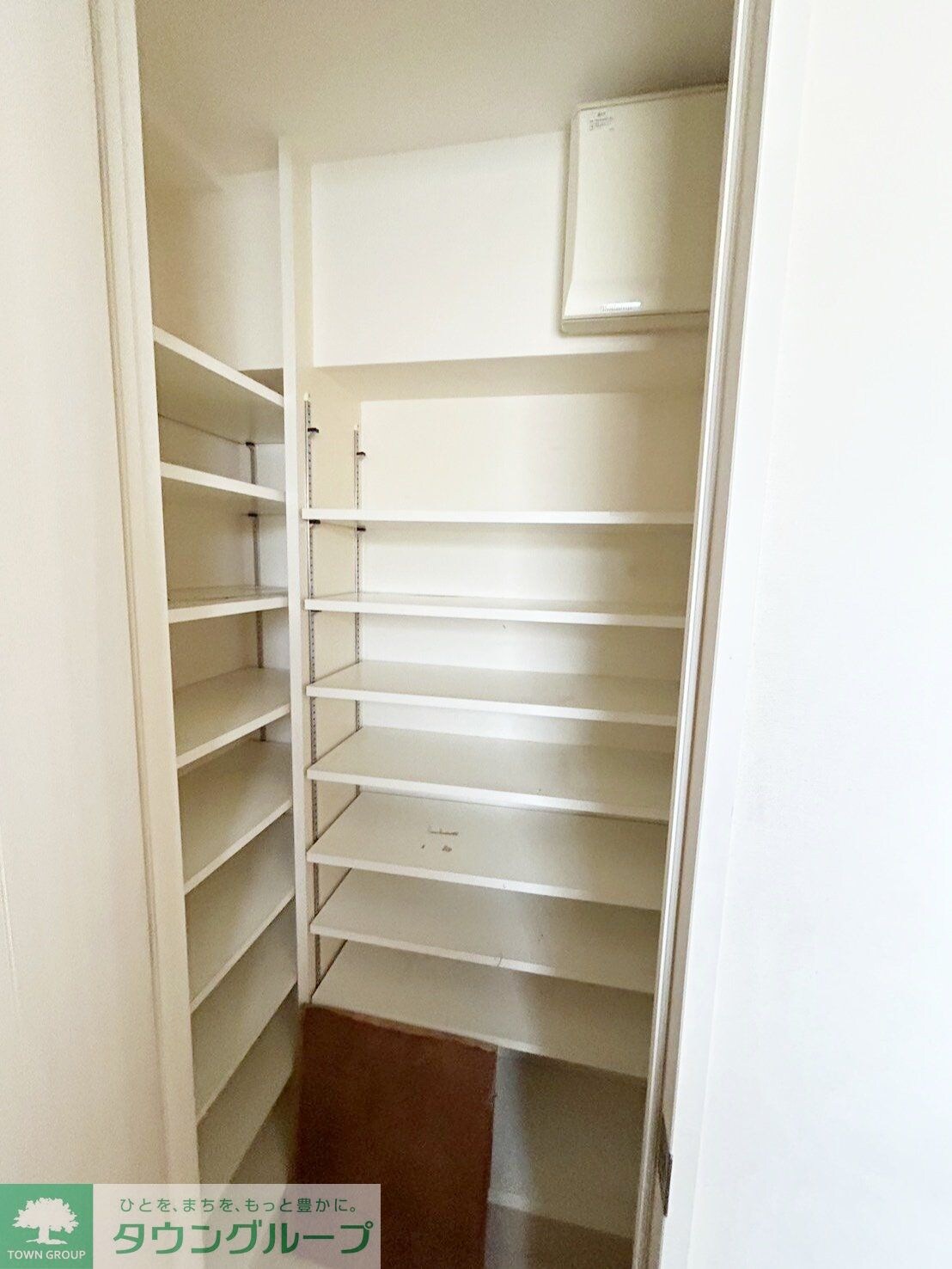 アーデル・フェリエ国立東の物件内観写真