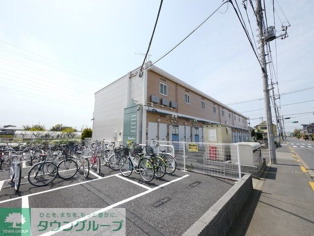 レオパレスサンジの物件外観写真