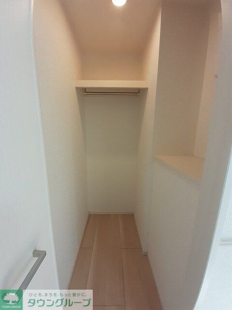 ニューグラストップIIの物件内観写真