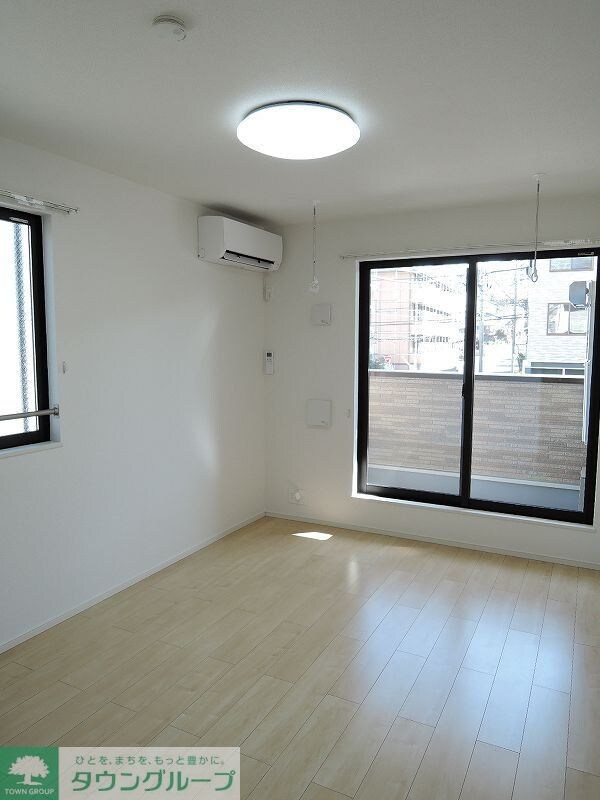 ルミエール モンドBの物件内観写真