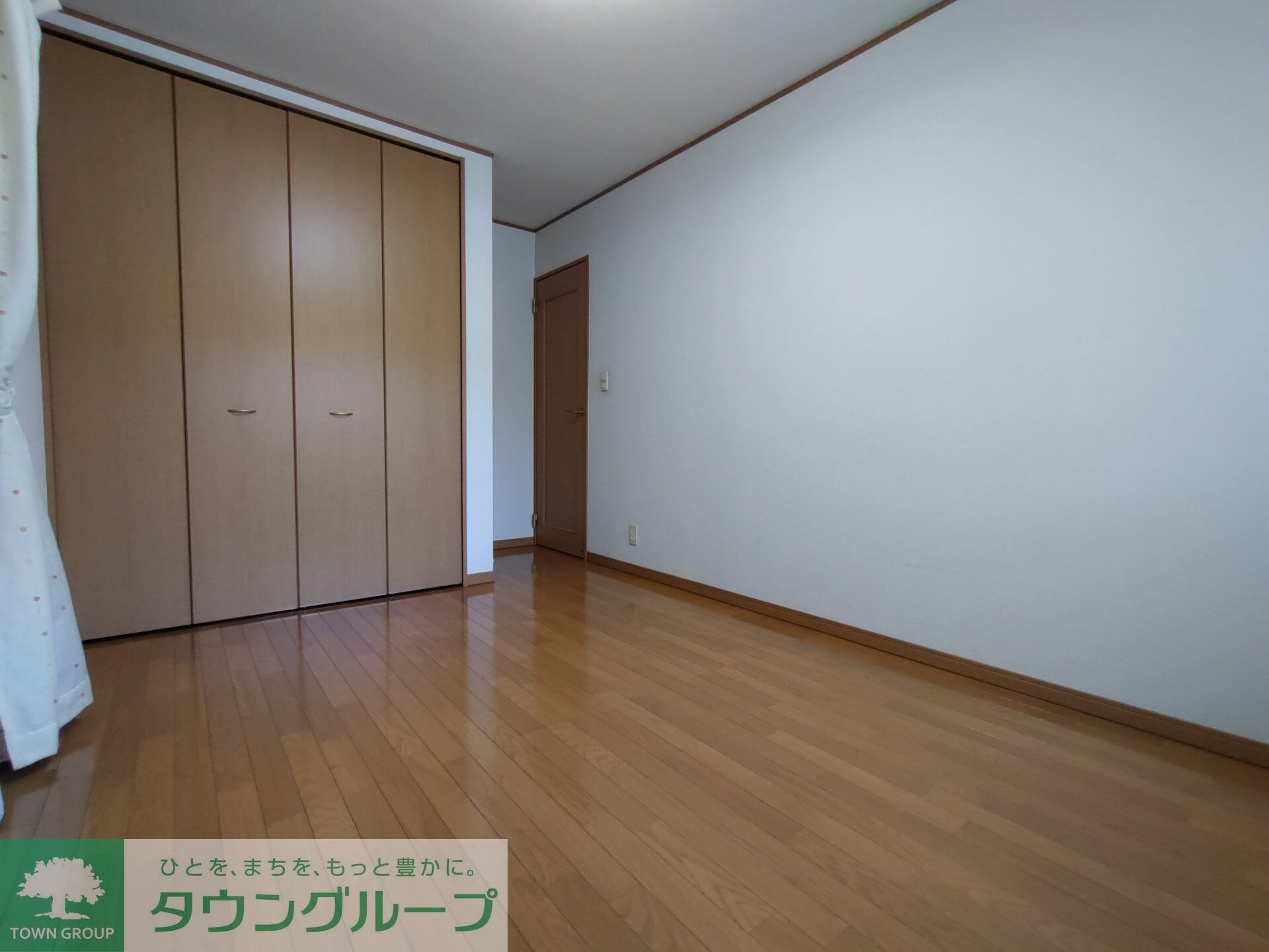 片倉町戸建の物件内観写真