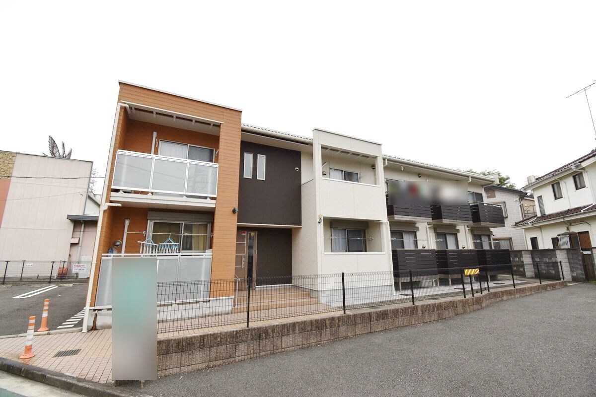 レオネクストボナールの物件外観写真