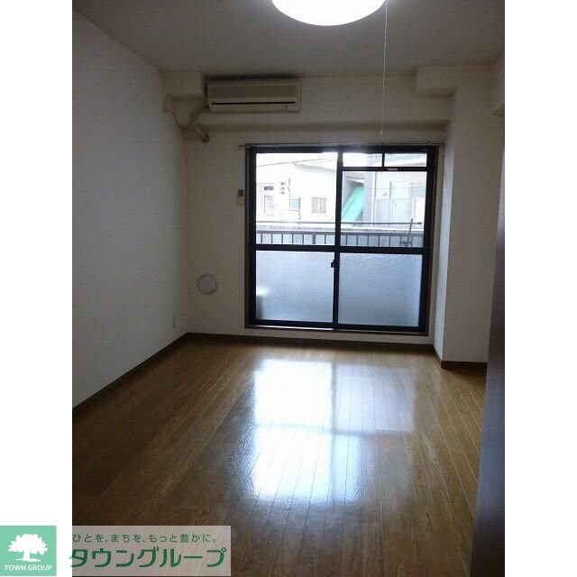 リヴイン国立の物件内観写真