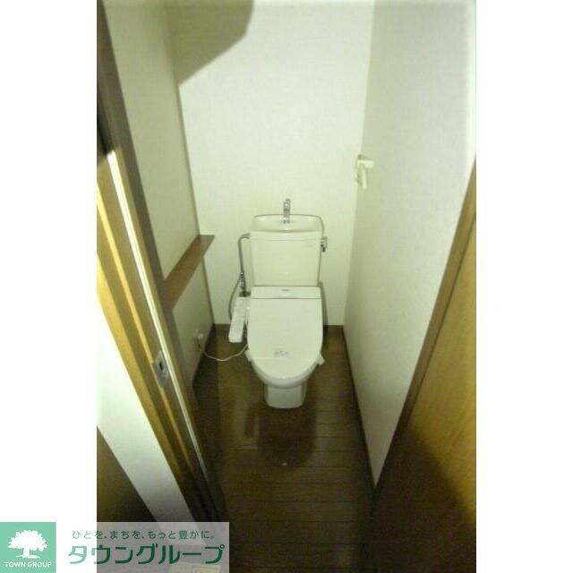 ヴィラトリアノンの物件内観写真